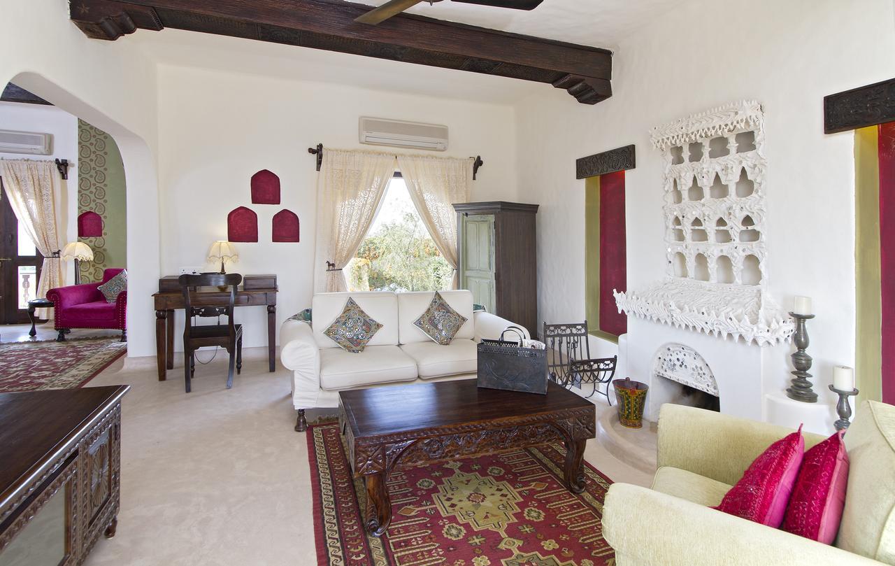 Hotel Mihir Garh Rohat Exterior foto